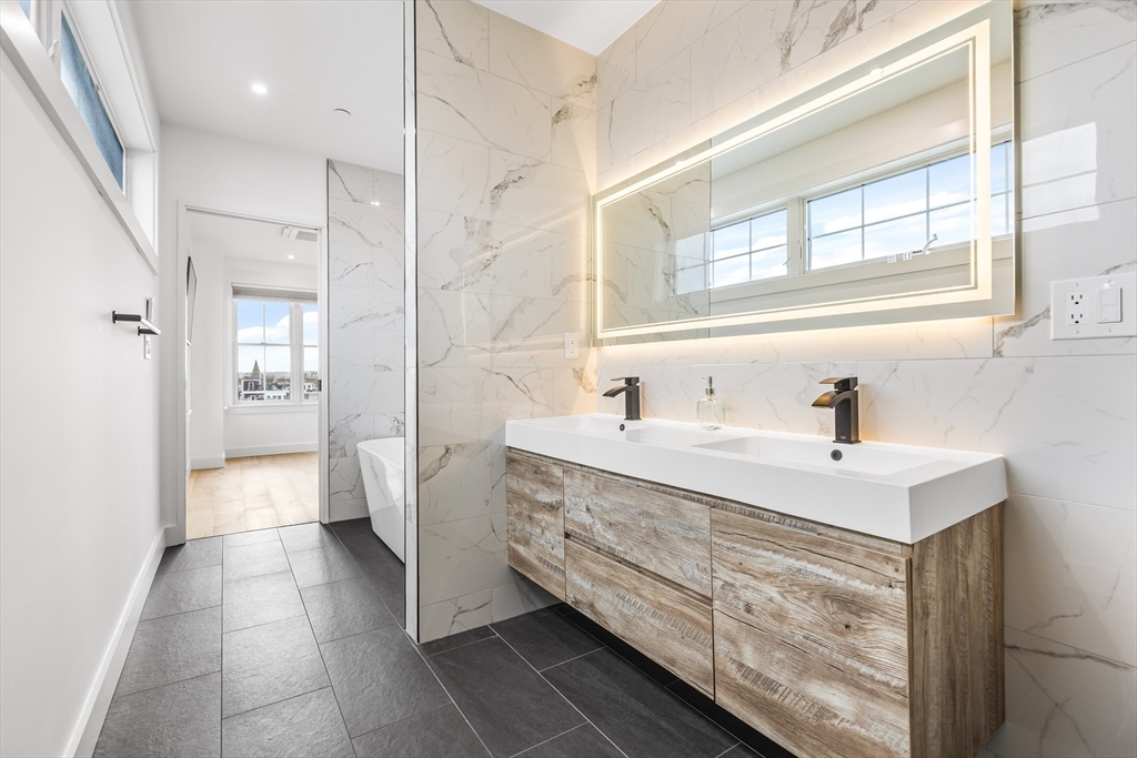 360 Athens Street, Unit A Boston, MA 02127 - Photo 15 of 21