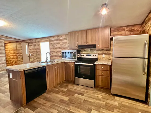 $143,000 | 462 Long Pine Drive, Tallahassee, FL 32305