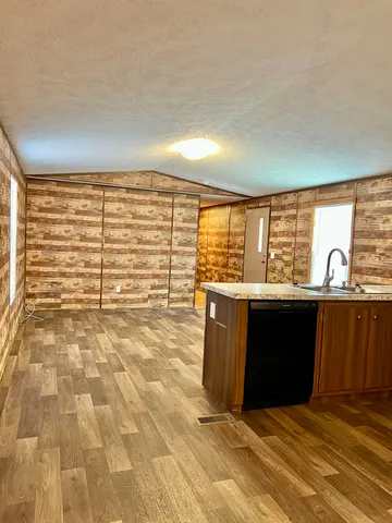 $143,000 | 462 Long Pine Drive, Tallahassee, FL 32305