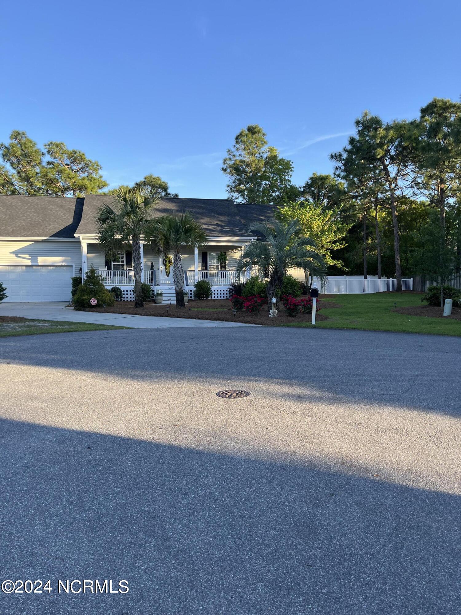 7602 Pontchartrain Road Wilmington, NC 28412 - Photo 3 of 61 Front