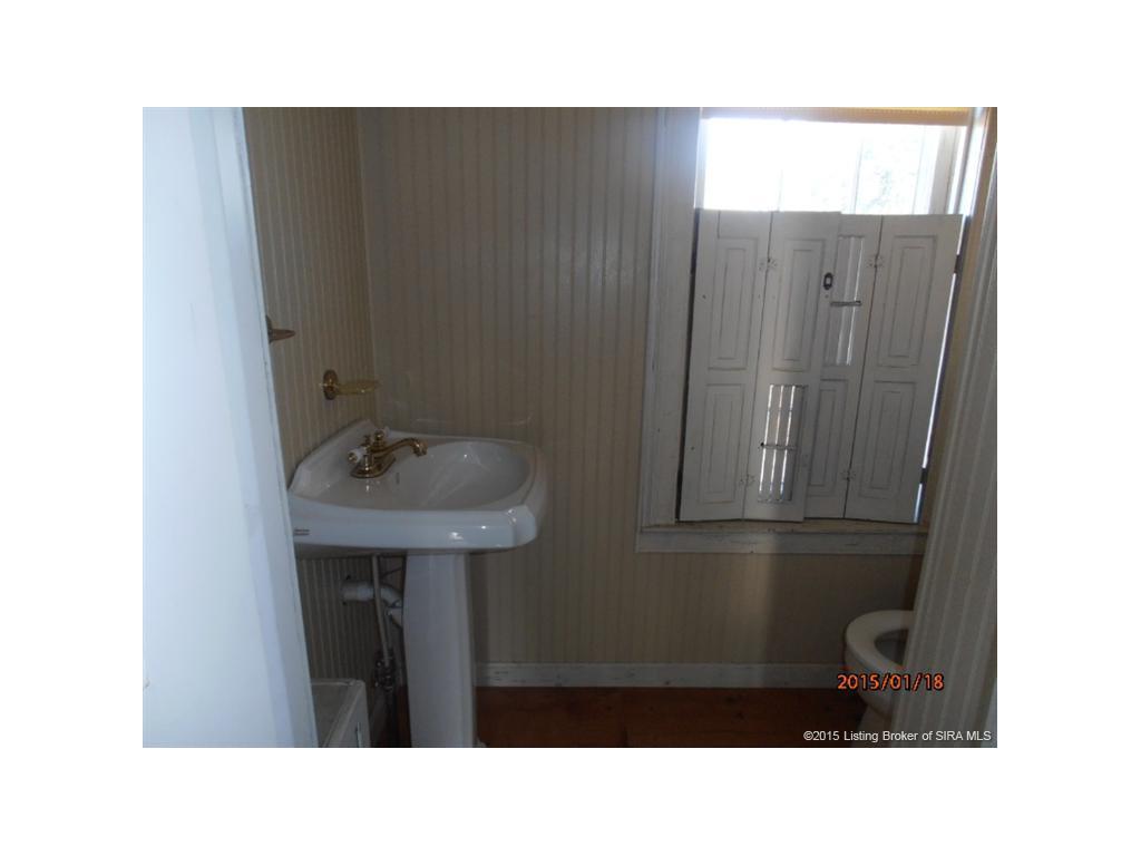 409 Mulberry Street Utica, IN 47130 - Photo 24 of 35