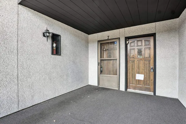 $179,000 | 10407 East Main Avenue, Unit 7, Spokane, WA 99206