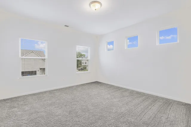 $349,900 | 350 Canonbury Drive, Lebanon, TN 37087