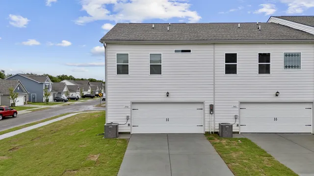 $349,900 | 350 Canonbury Drive, Lebanon, TN 37087