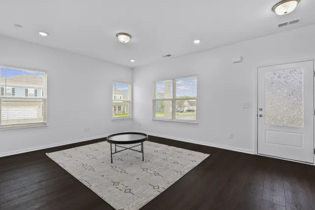 $349,900 | 350 Canonbury Drive, Lebanon, TN 37087