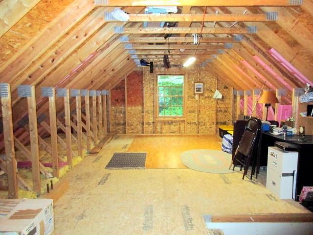 610 Belgrade Road Oakland, ME 04963 - Photo 23 of 28 Walk-up storage.