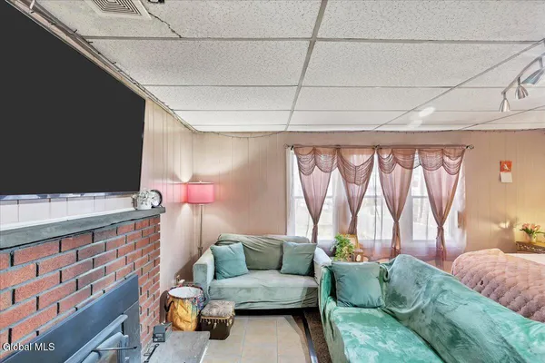 $265,000 | 1075 Keyes Avenue, Schenectady, NY 12309