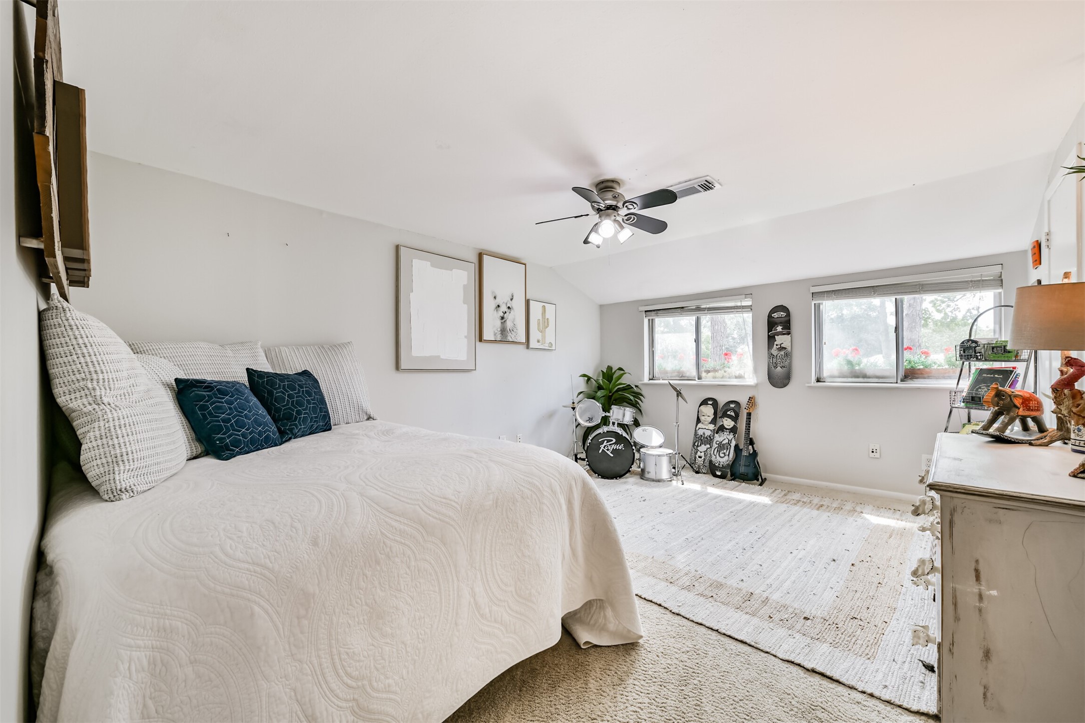 1723 Capstan Road Houston, TX 77062 - Photo 27 of 43