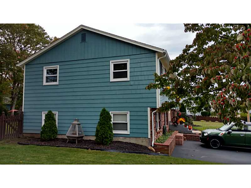 5 Angelwood Road Coventry, RI 02816 - Photo 20 of 25 Exterior Front.