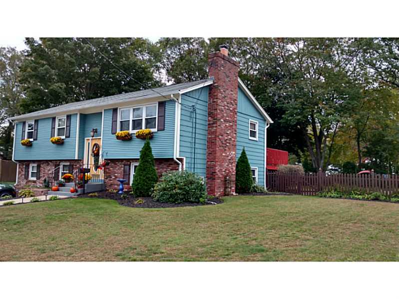 5 Angelwood Road Coventry, RI 02816 - Photo 2 of 25 Exterior Front.