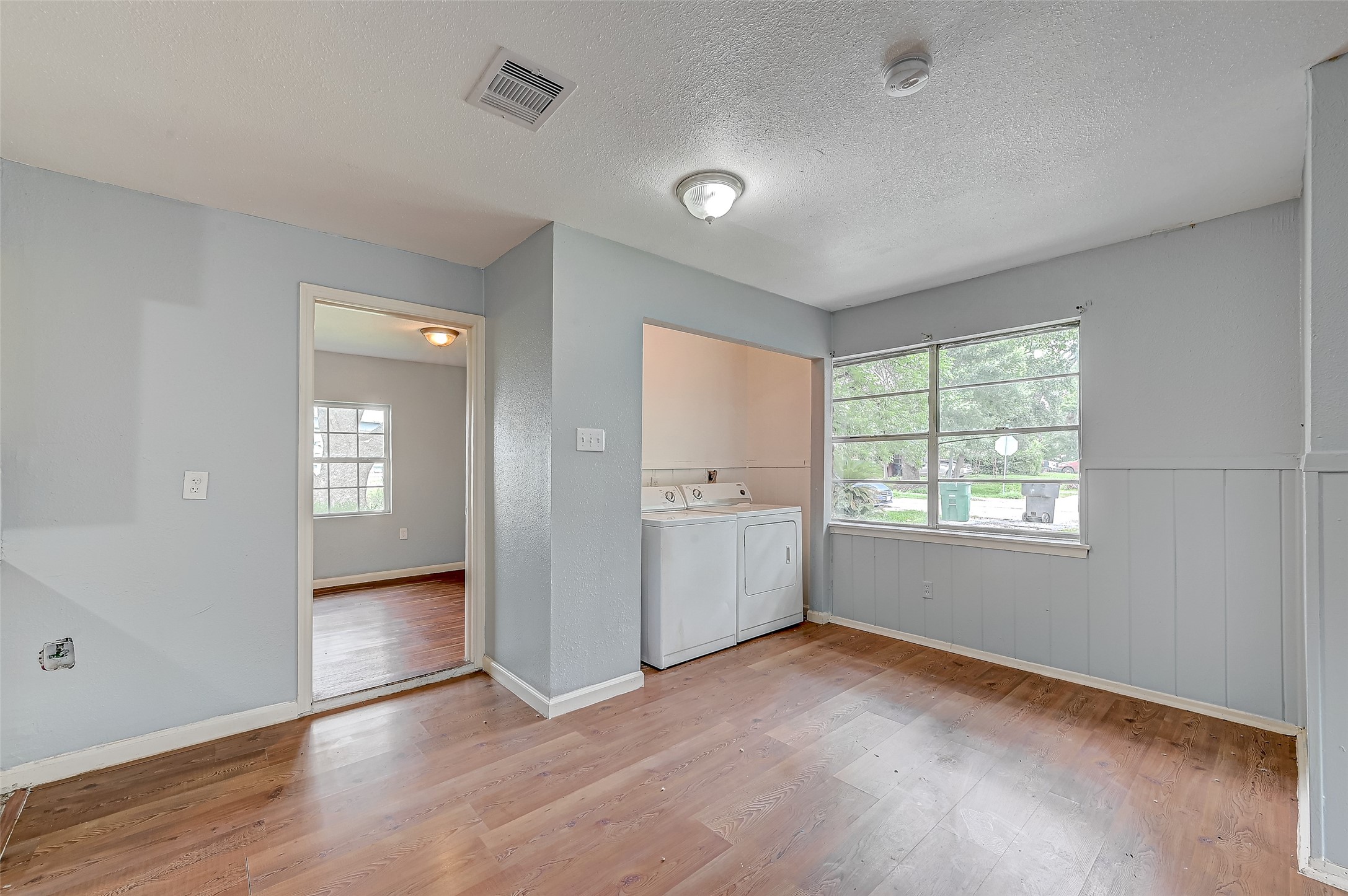3406 St Benedict Street Houston, TX 77021 - Photo 5 of 15