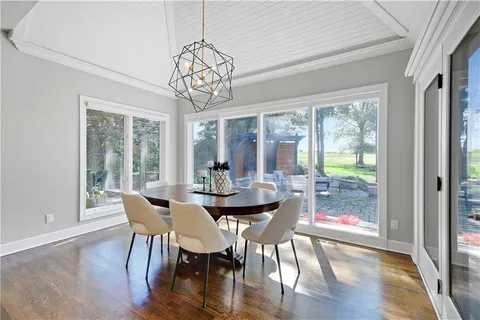 $1,550,000 | 16849 South Highland Ridge Drive, Loch Lloyd, MO 64012