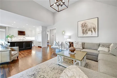 $1,550,000 | 16849 South Highland Ridge Drive, Loch Lloyd, MO 64012