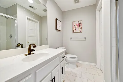 $1,550,000 | 16849 South Highland Ridge Drive, Loch Lloyd, MO 64012