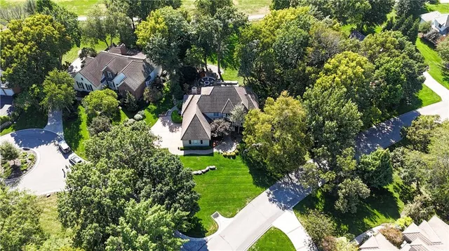 $1,550,000 | 16849 South Highland Ridge Drive, Loch Lloyd, MO 64012