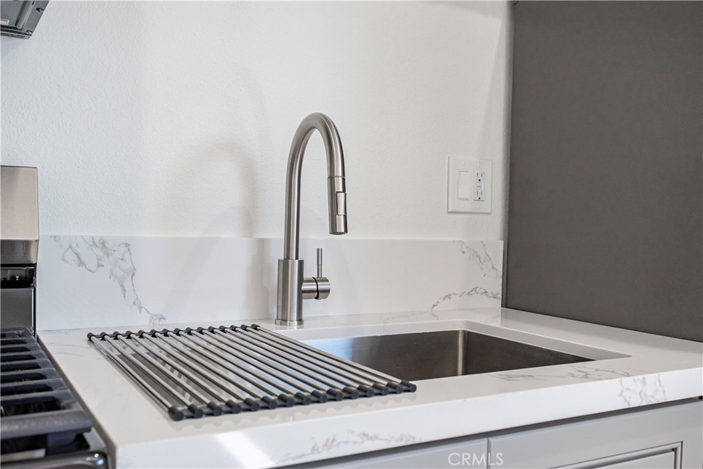 8703 Walker Street Cypress, CA 90630 - Photo 5 of 23