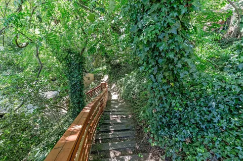 $1,175,000 | 21550 Locust Drive, Los Gatos, CA 95033