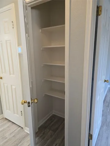 $2,000 | 4911 Edenbourgh Lane, Austin, TX 78754