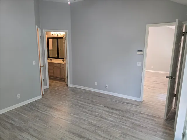 $2,000 | 4911 Edenbourgh Lane, Austin, TX 78754