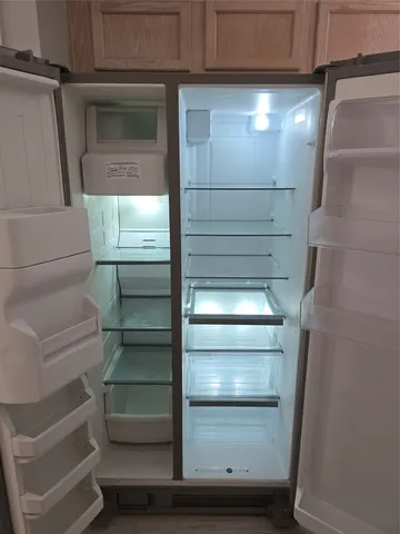 $2,000 | 4911 Edenbourgh Lane, Austin, TX 78754