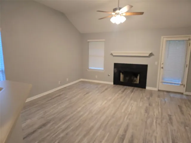 $2,000 | 4911 Edenbourgh Lane, Austin, TX 78754