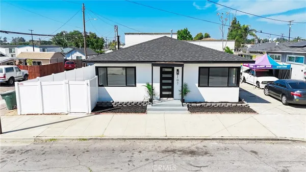 $670,000 | 107 California Street, La Habra, CA 90631