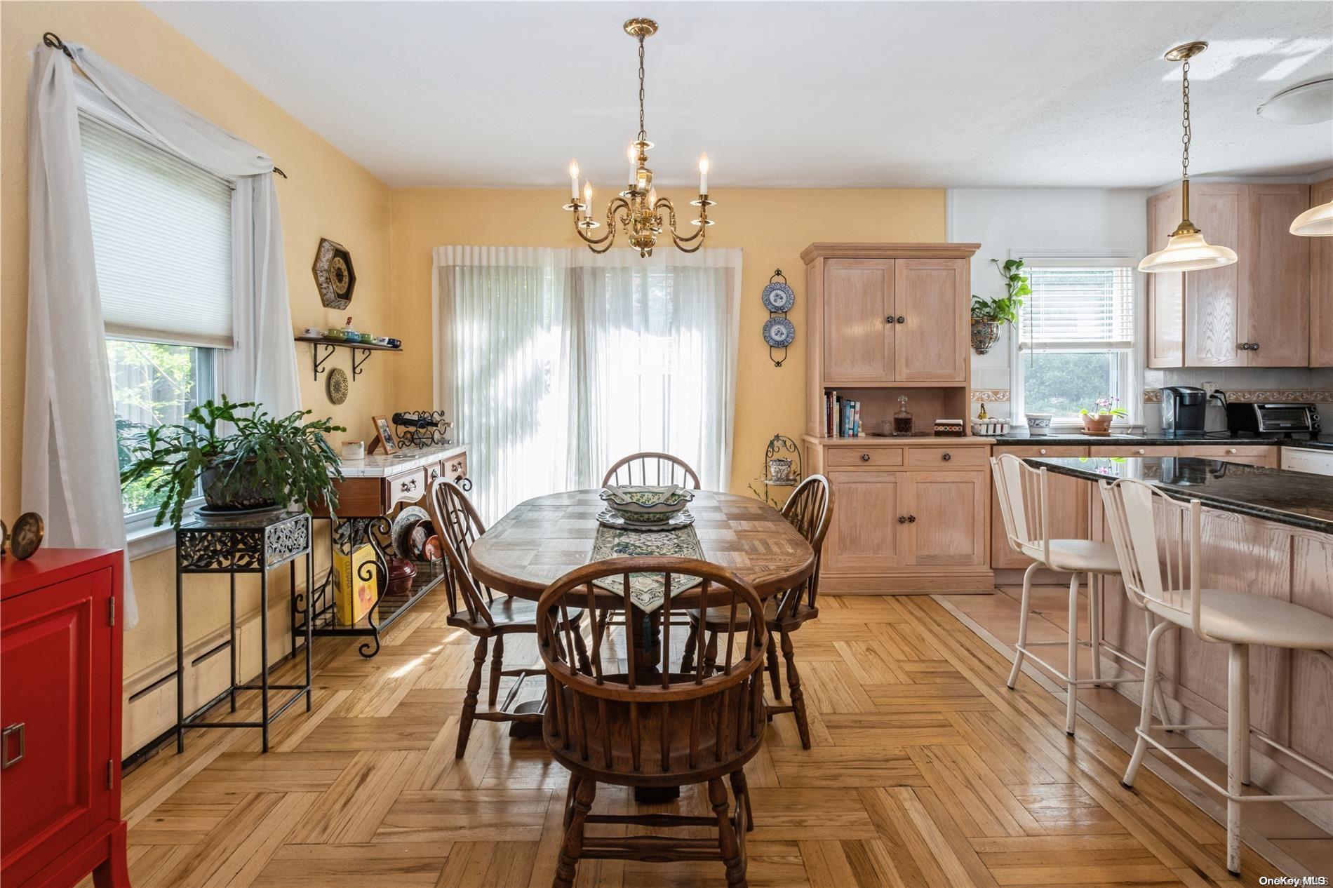 86-01 253rd Street Queens, NY 11426 - Photo 11 of 36 Dining Room/ Eat In Kitchen