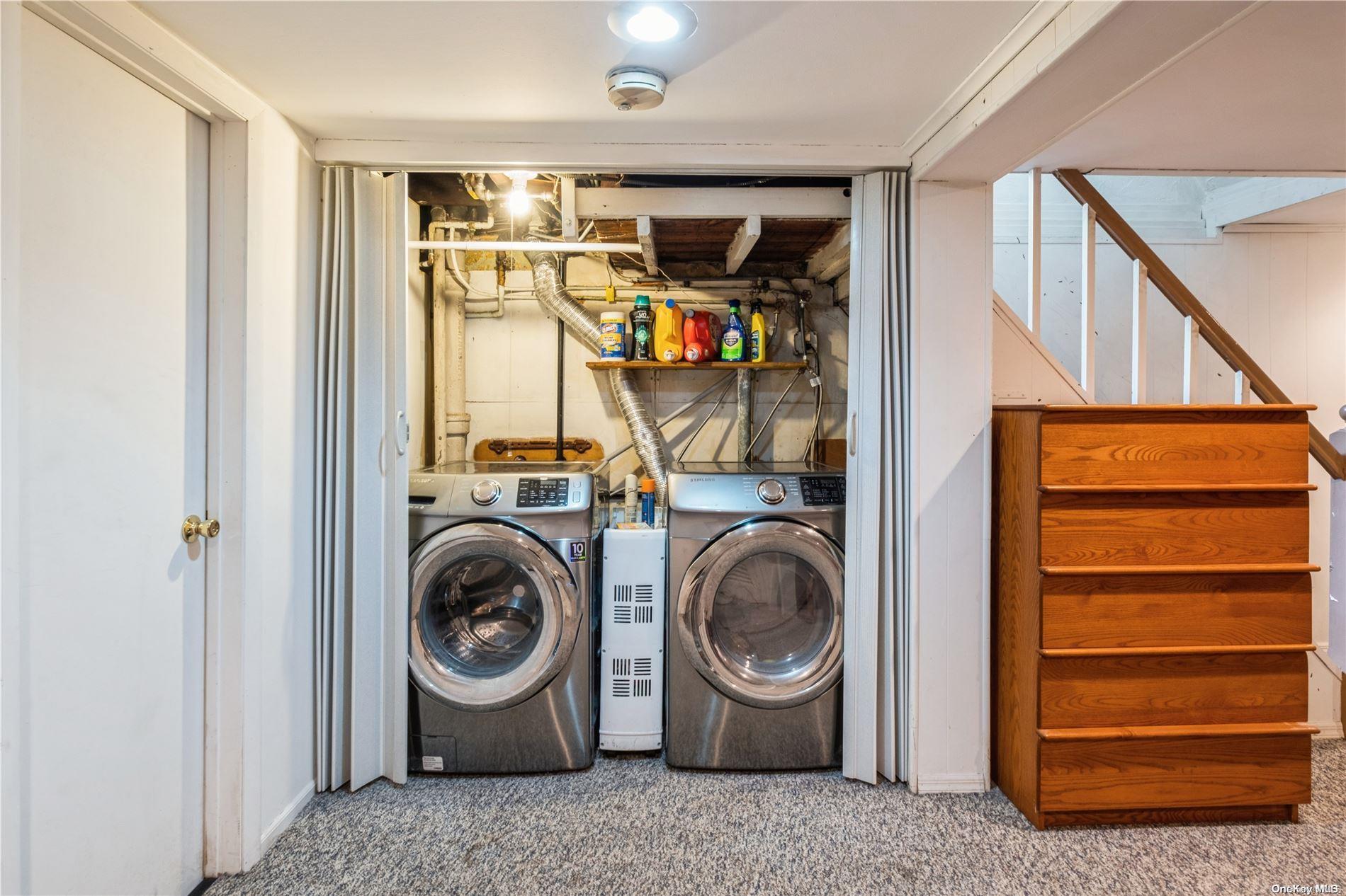 86-01 253rd Street Queens, NY 11426 - Photo 27 of 36 Laundry