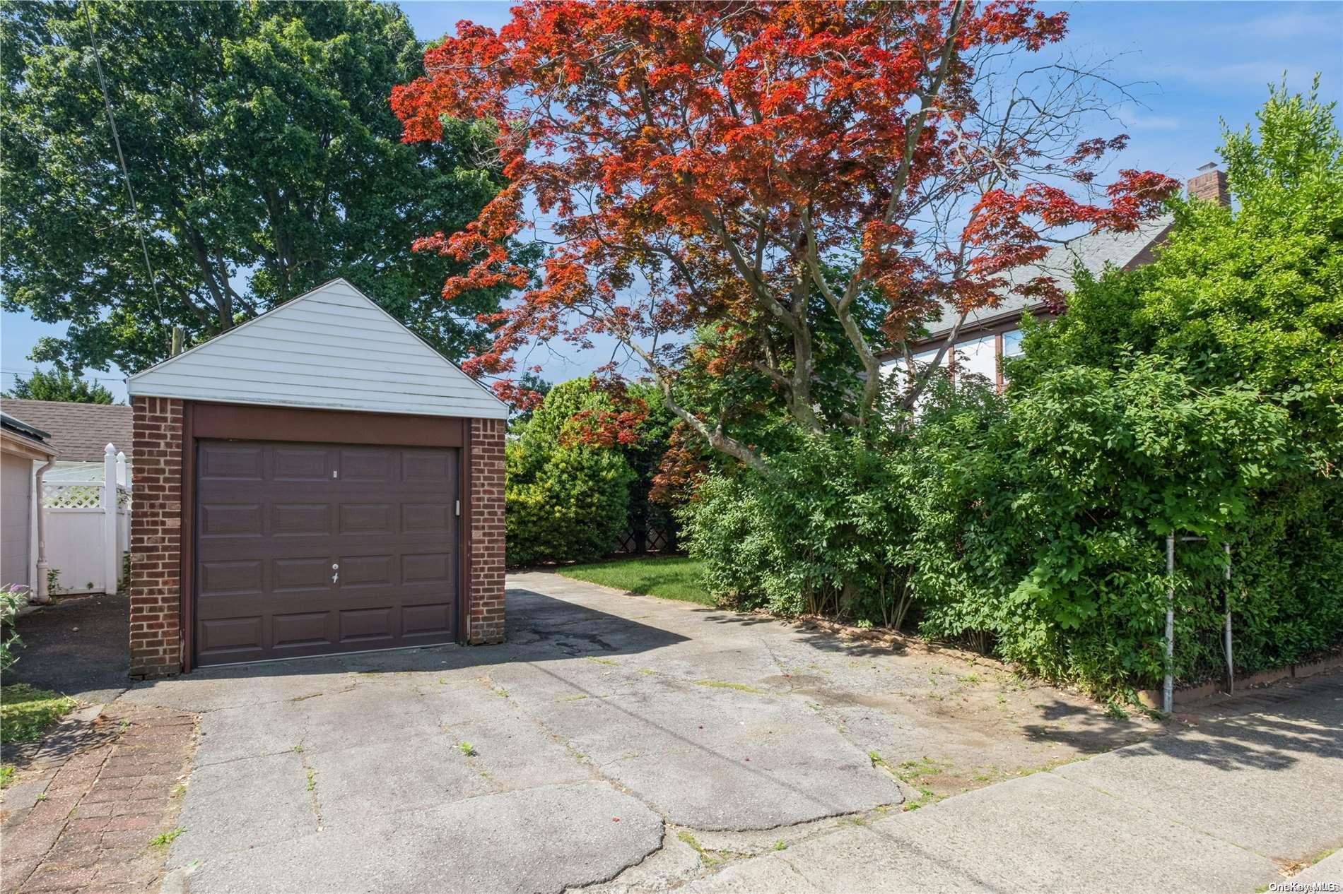 86-01 253rd Street Queens, NY 11426 - Photo 32 of 36 Garage & 2nd Driveway