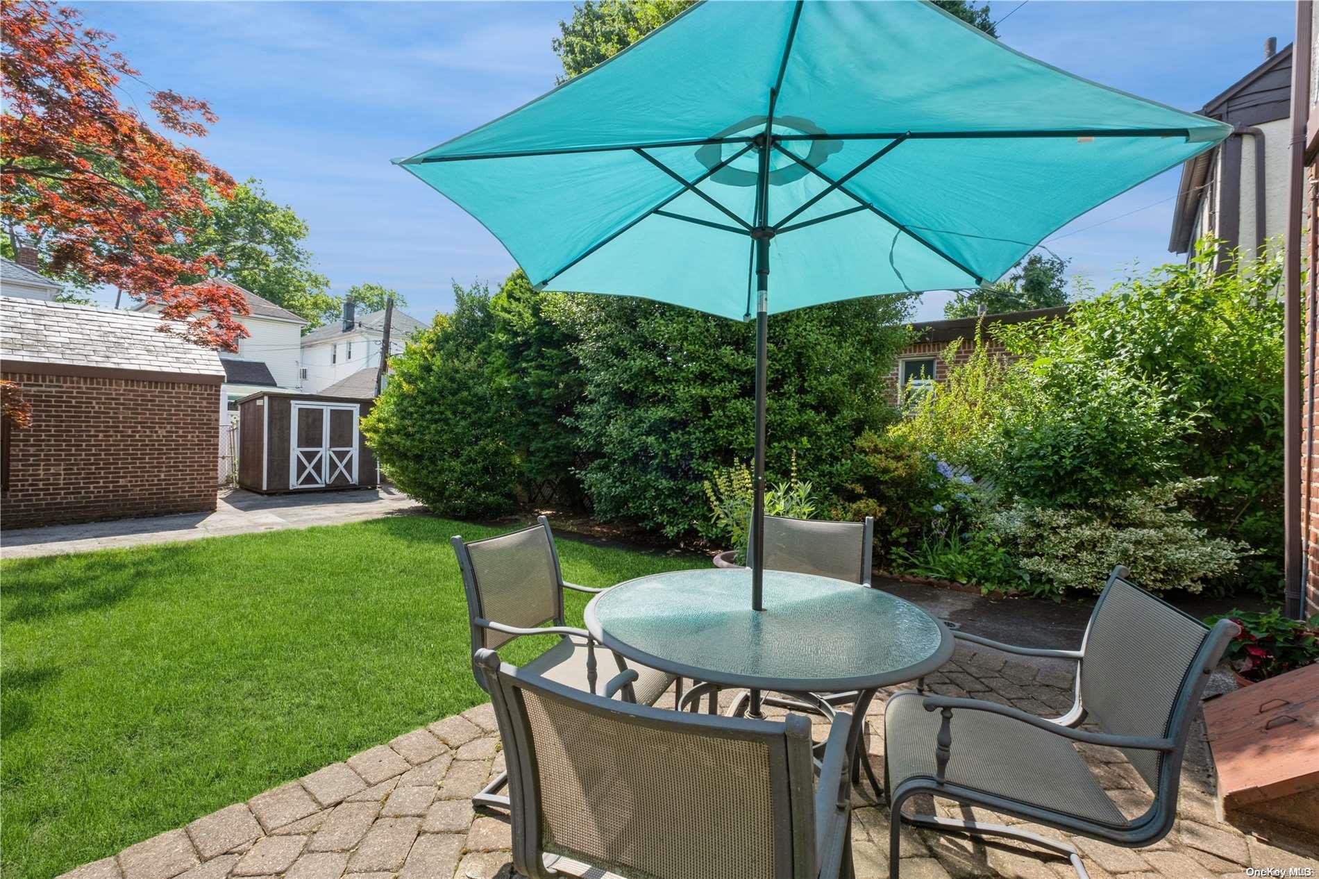 86-01 253rd Street Queens, NY 11426 - Photo 35 of 36 Yard/ Patio