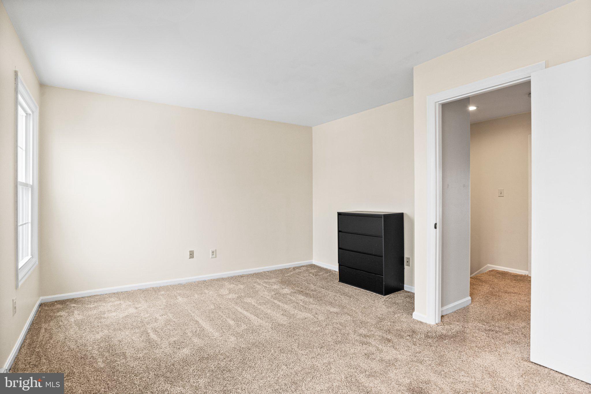 207 Crescent Drive Hershey, PA 17033 - Photo 34 of 42 an empty room with an empty space