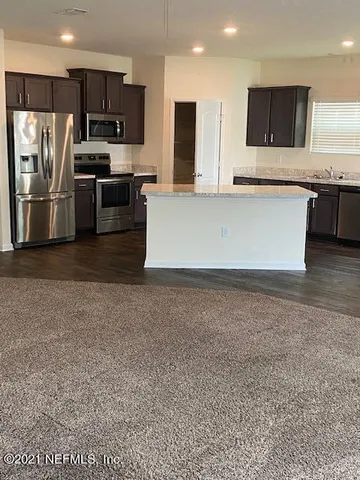 $2,350 | 8333 Cape Fox Drive, Jacksonville, FL 32222