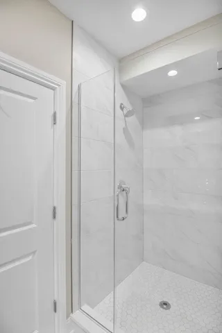 $679,000 | 70 Prairie Court, Wheeling, IL 60090