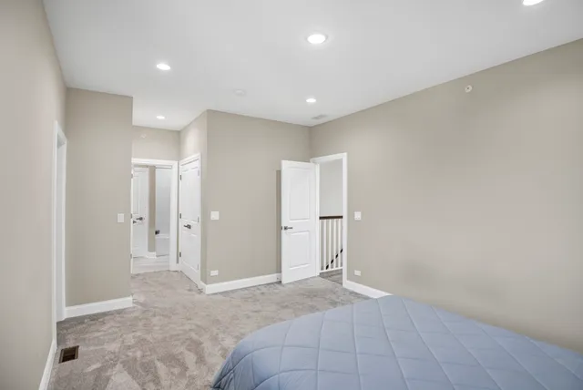 $679,000 | 70 Prairie Court, Wheeling, IL 60090