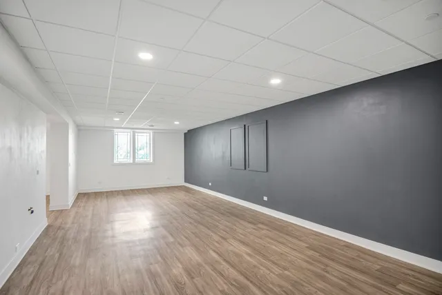 $679,000 | 70 Prairie Court, Wheeling, IL 60090