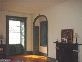 637 Province Line Road Allentown, NJ 08501 - Photo 3 of 6