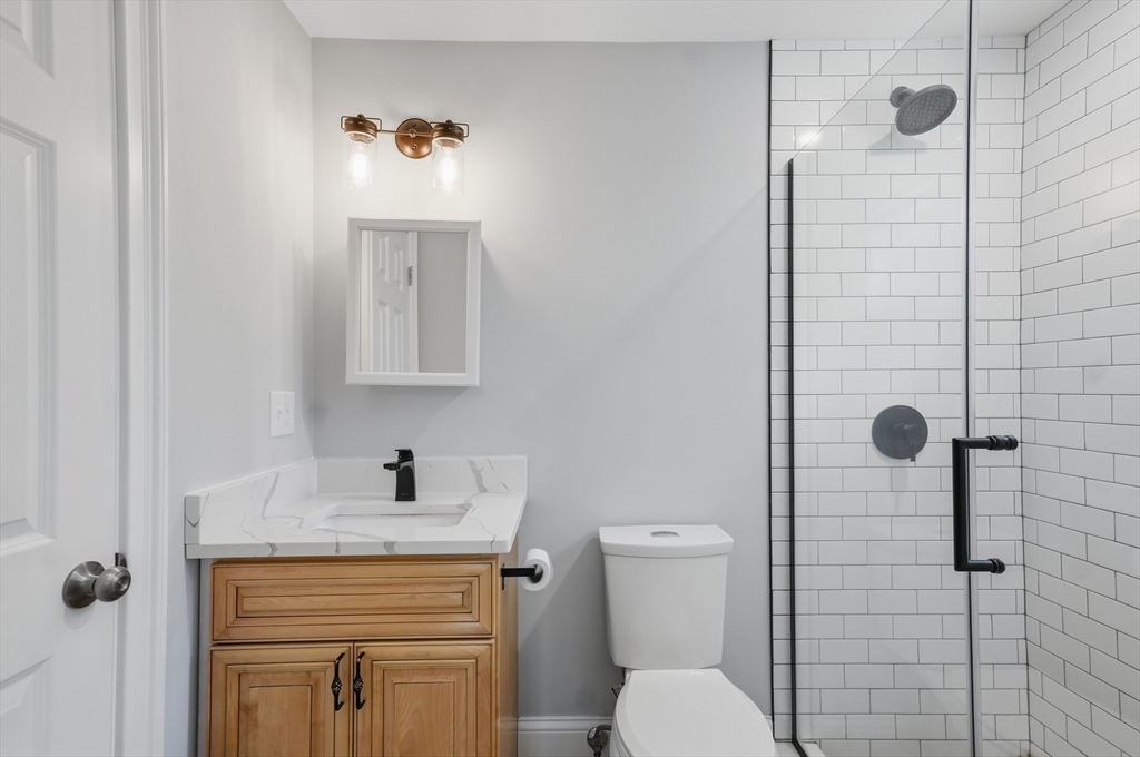 129 Marked Tree Road Holliston, MA 01746 - Photo 20 of 41 Gallery Image 20