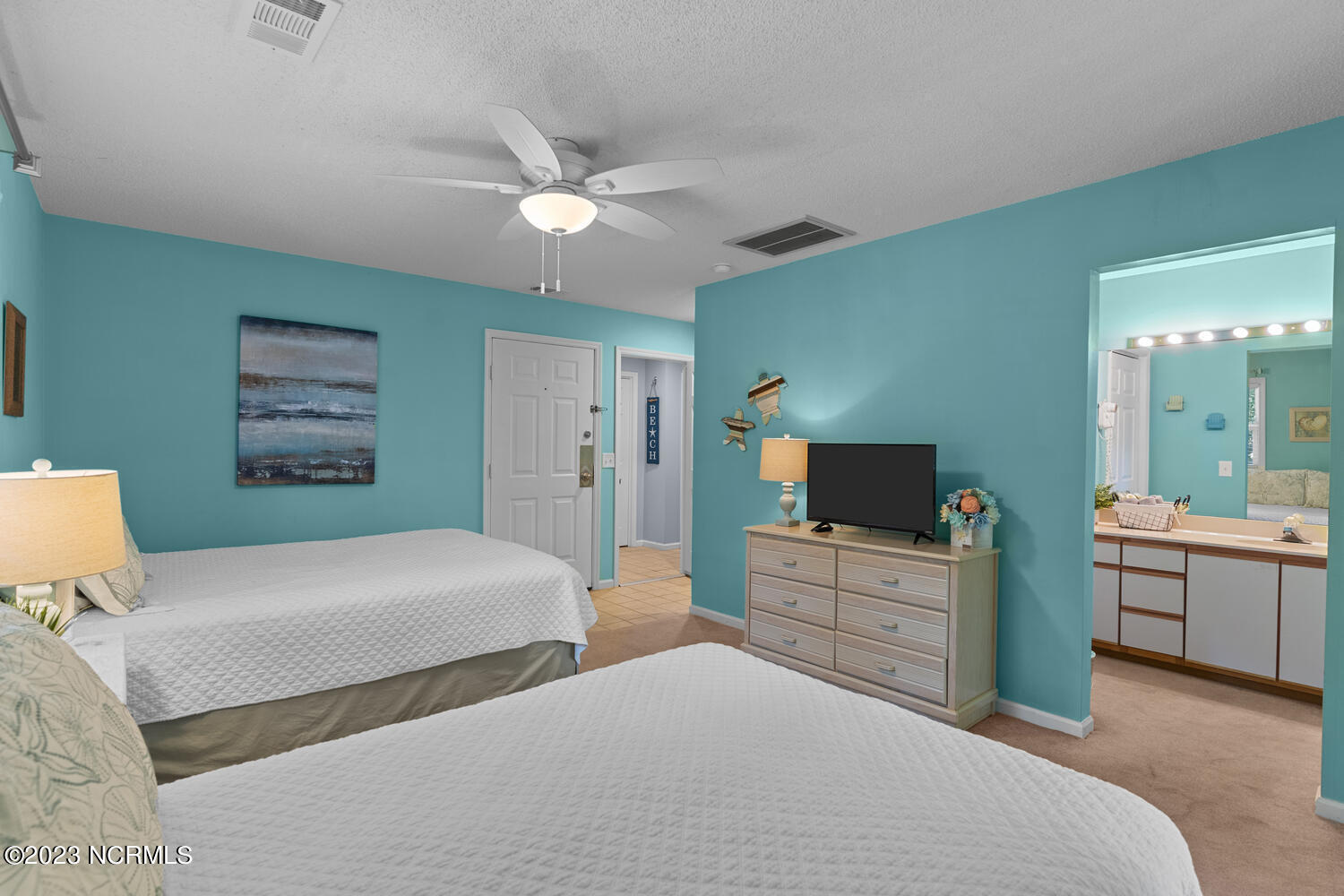 223 Clubhouse Road, Unit 606 Sunset Beach, NC 28468 - Photo 22 of 42 Lockout / Bedroom
