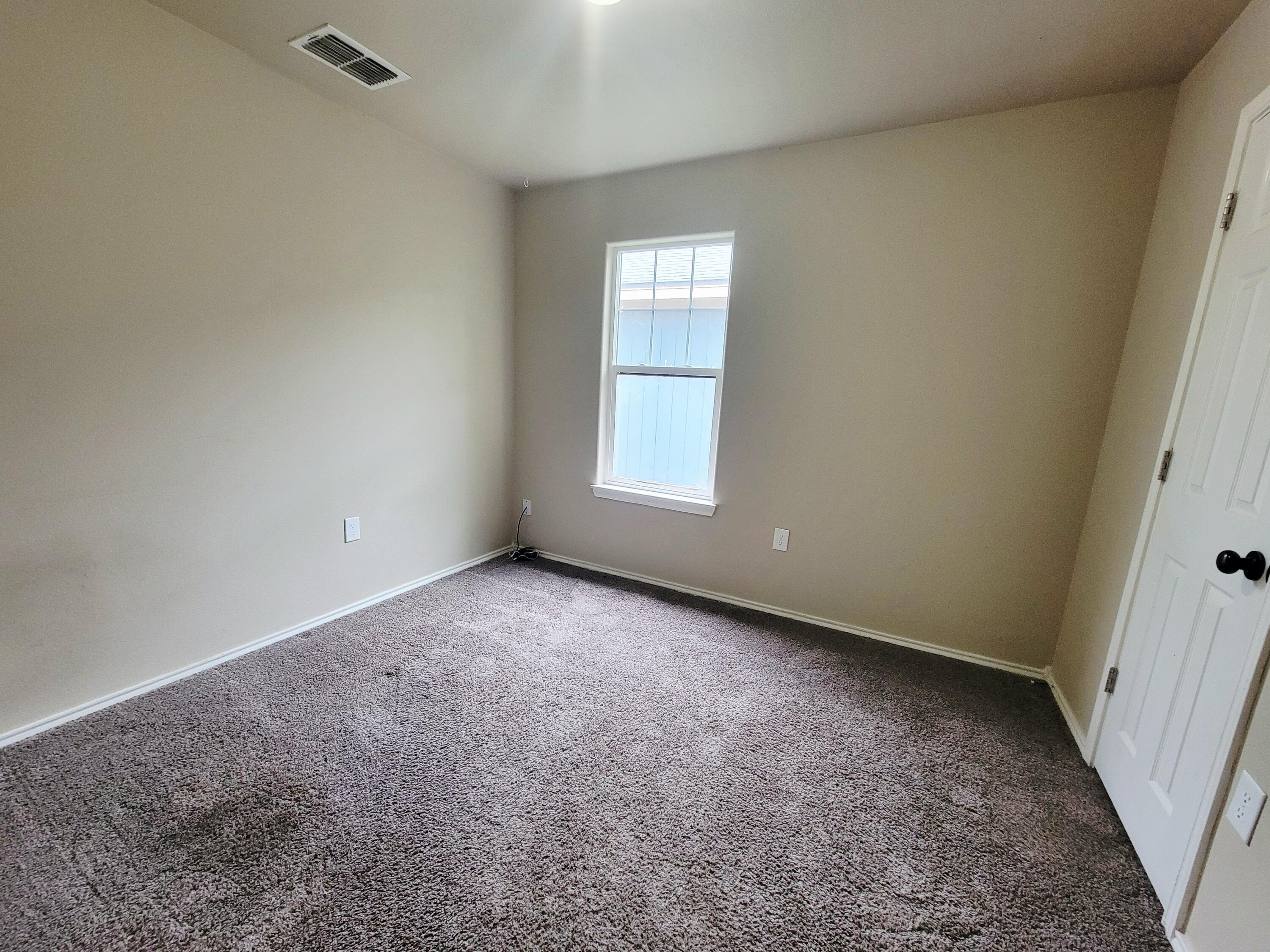 110 82nd Street, Unit 2 Lubbock, TX 79404 - Photo 6 of 14 110 8