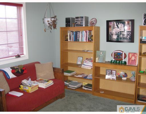 39 B Winthrop Road Monroe Township, NJ 08831 - Photo 10 of 10 Gallery Image 10