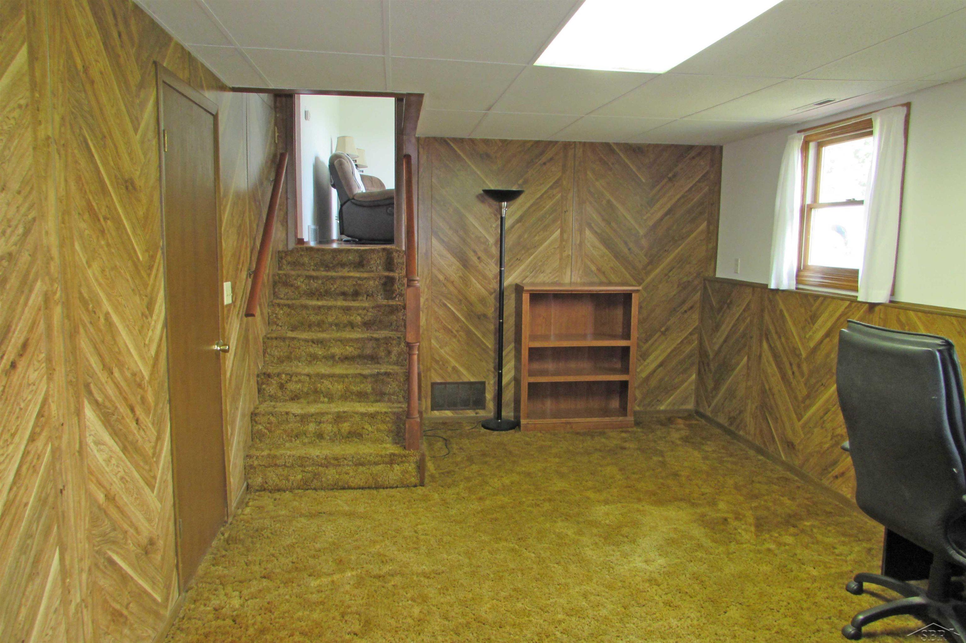 3561 Chesaning Road Chesaning, MI 48616 - Photo 34 of 37 50184040-c34941e7-4430-4ce1-93b2-b3098d1adbe3.JPG