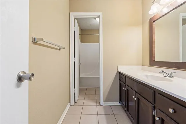 $590,000 | 116-122 Northeast Greystone Drive, Lee's Summit, MO 64086