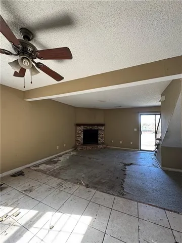 $590,000 | 116-122 Northeast Greystone Drive, Lee's Summit, MO 64086