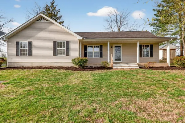 $245,000 | 4721 Highway 52 East, Lafayette, TN 37083
