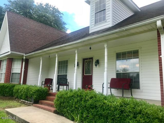 11316 Kendricks Road Lucedale, MS 39452 - Photo 2 of 54 IMG_1029
