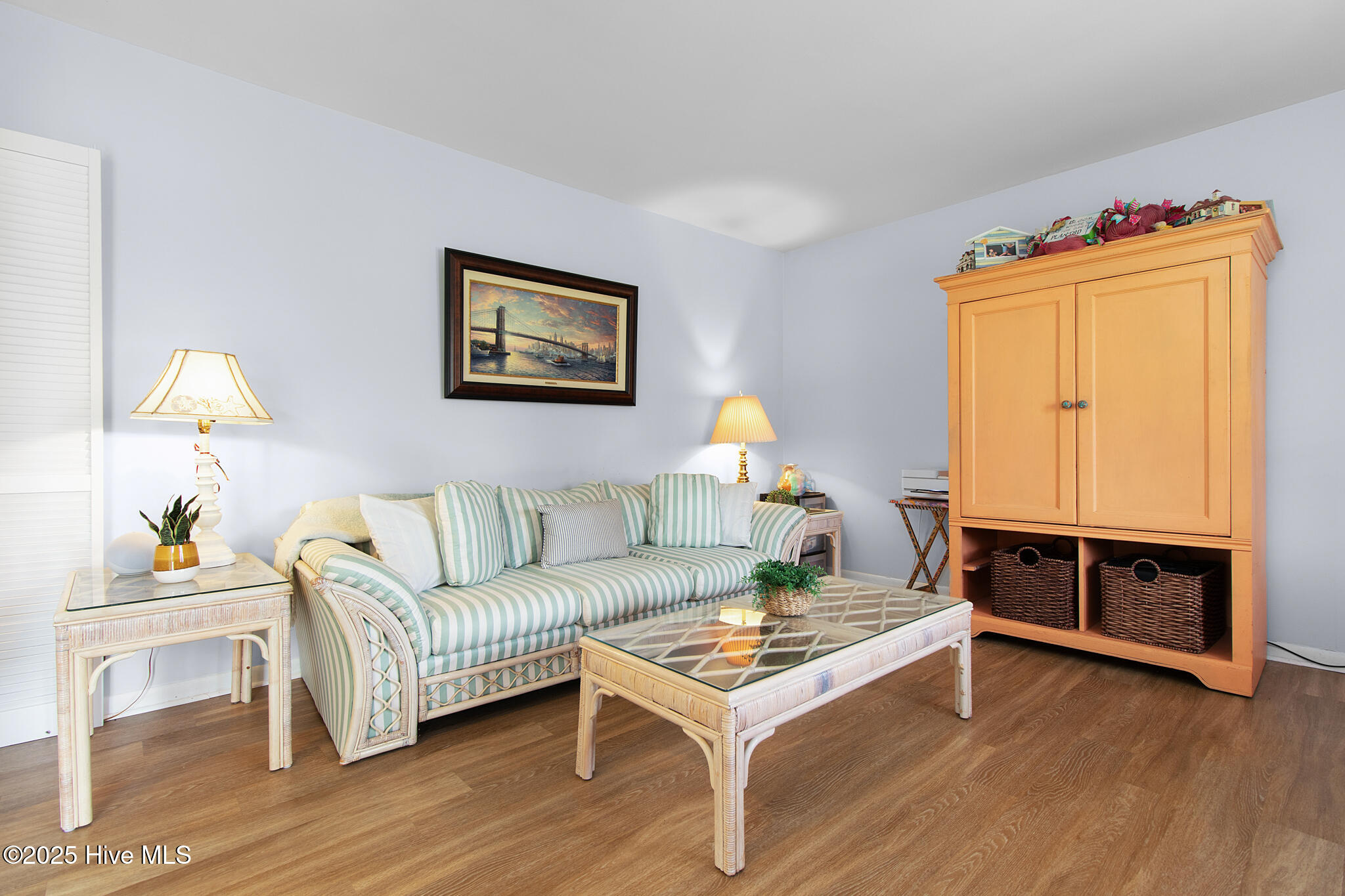 201 Queens Road Hubert, NC 28539 - Photo 15 of 59 Sitting room