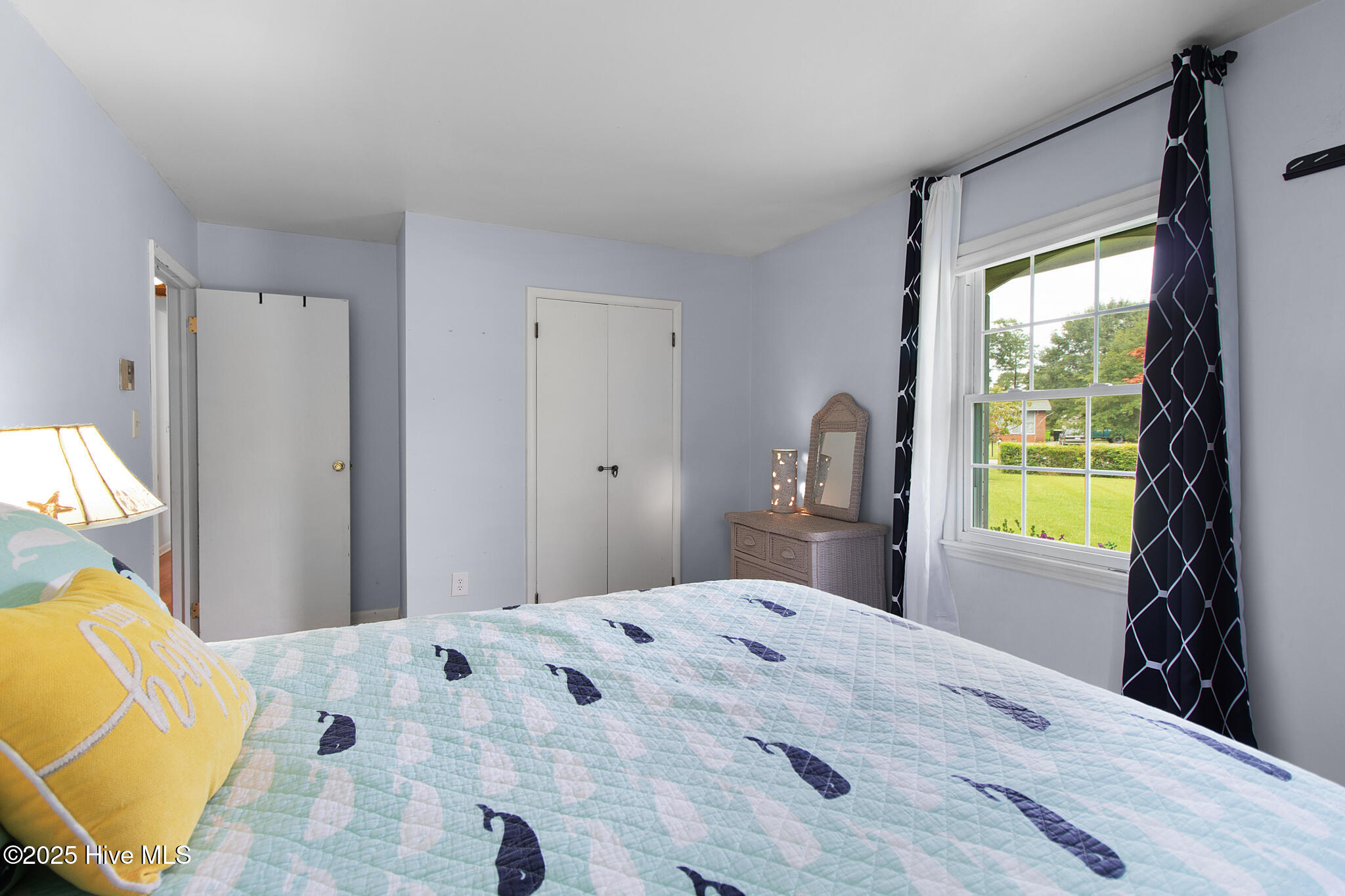 201 Queens Road Hubert, NC 28539 - Photo 30 of 59 Guest bedroom 2