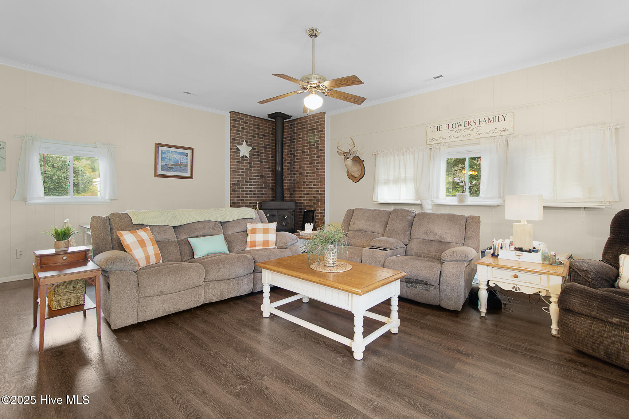 201 Queens Road Hubert, NC 28539 - Photo 4 of 59 Living room with wood burning stove
