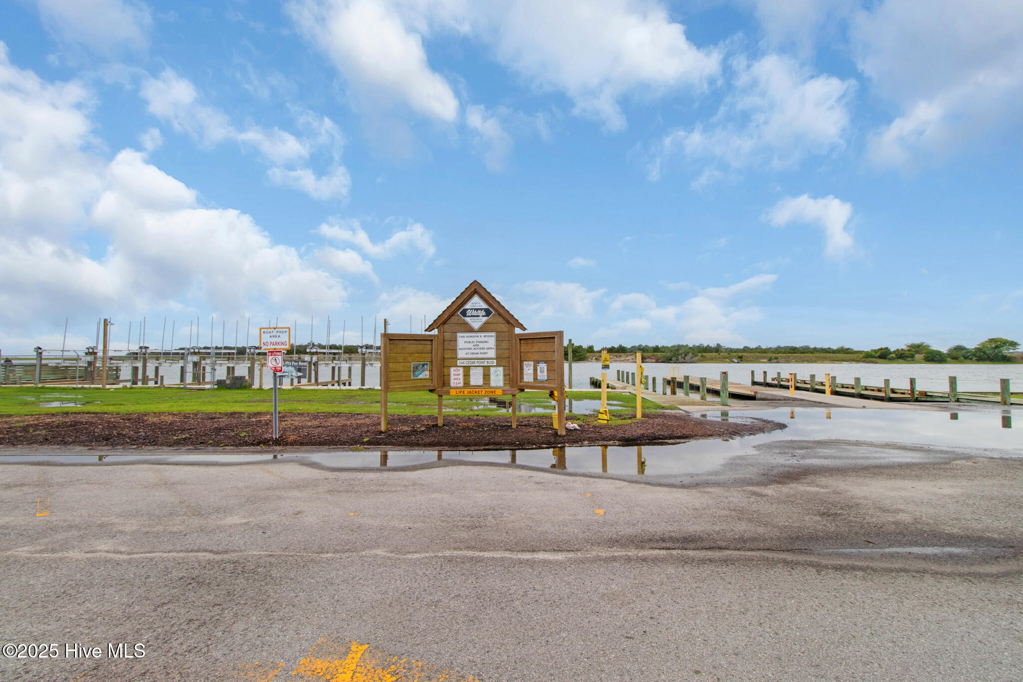 201 Queens Road Hubert, NC 28539 - Photo 58 of 59 Access area at Cedar Point