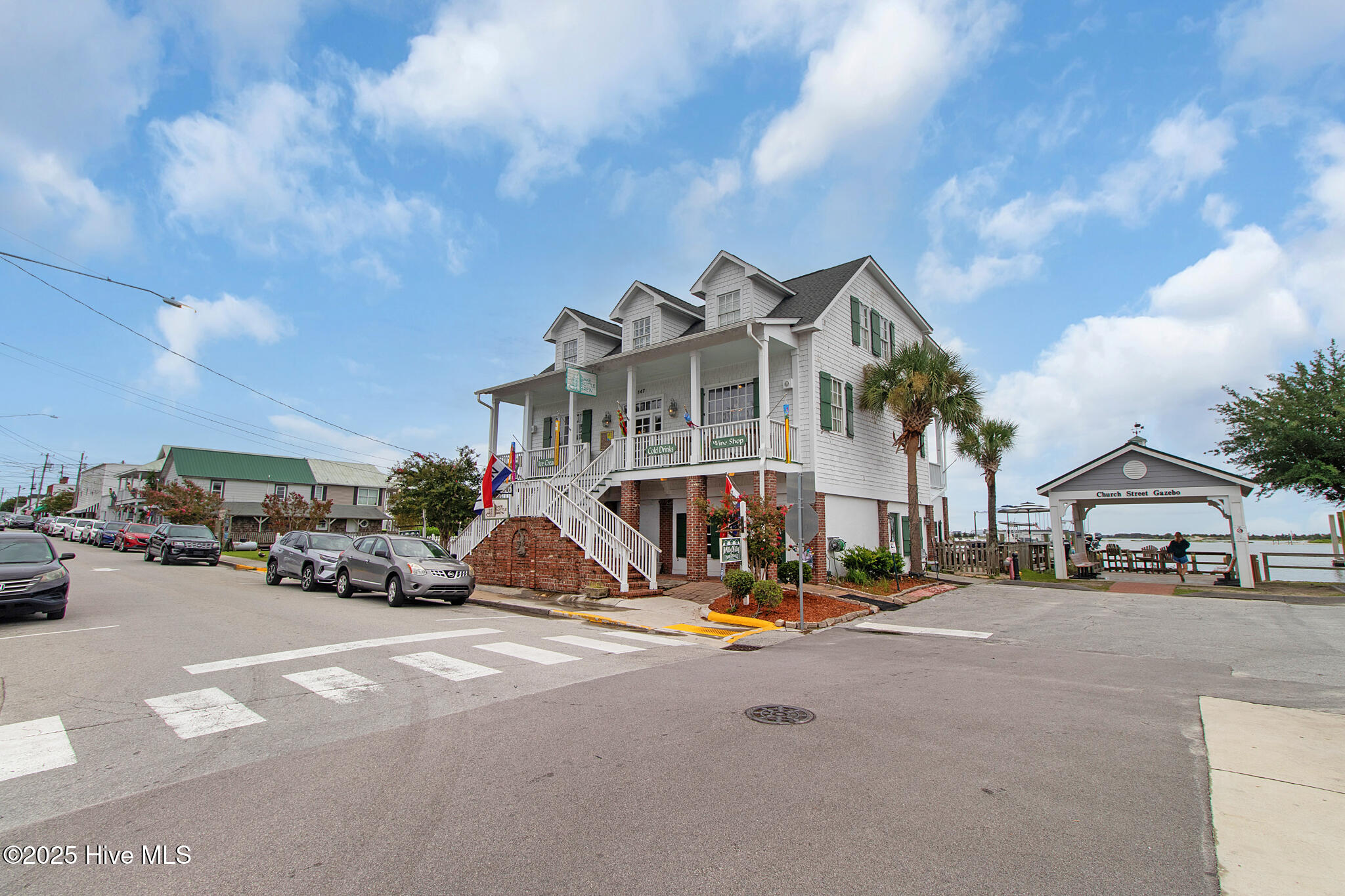 201 Queens Road Hubert, NC 28539 - Photo 59 of 59 Near Downtown Swansboro shops